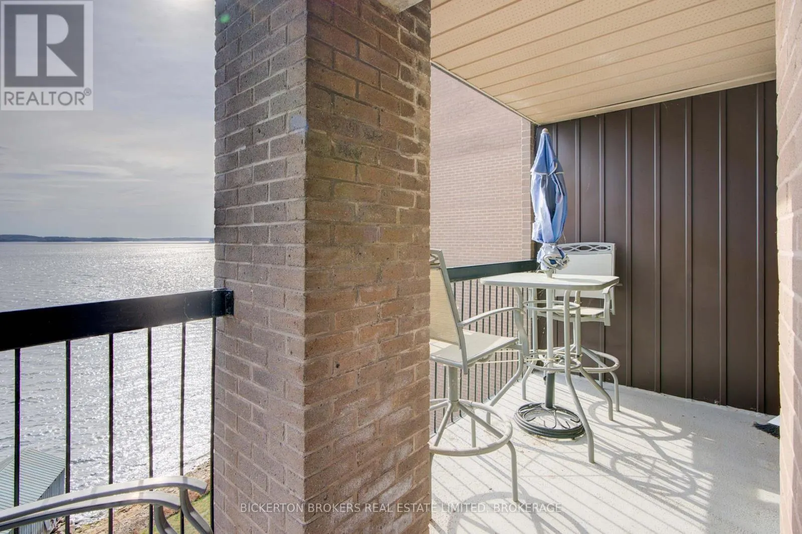 406 - 610 WILLIAM STREET S, #406