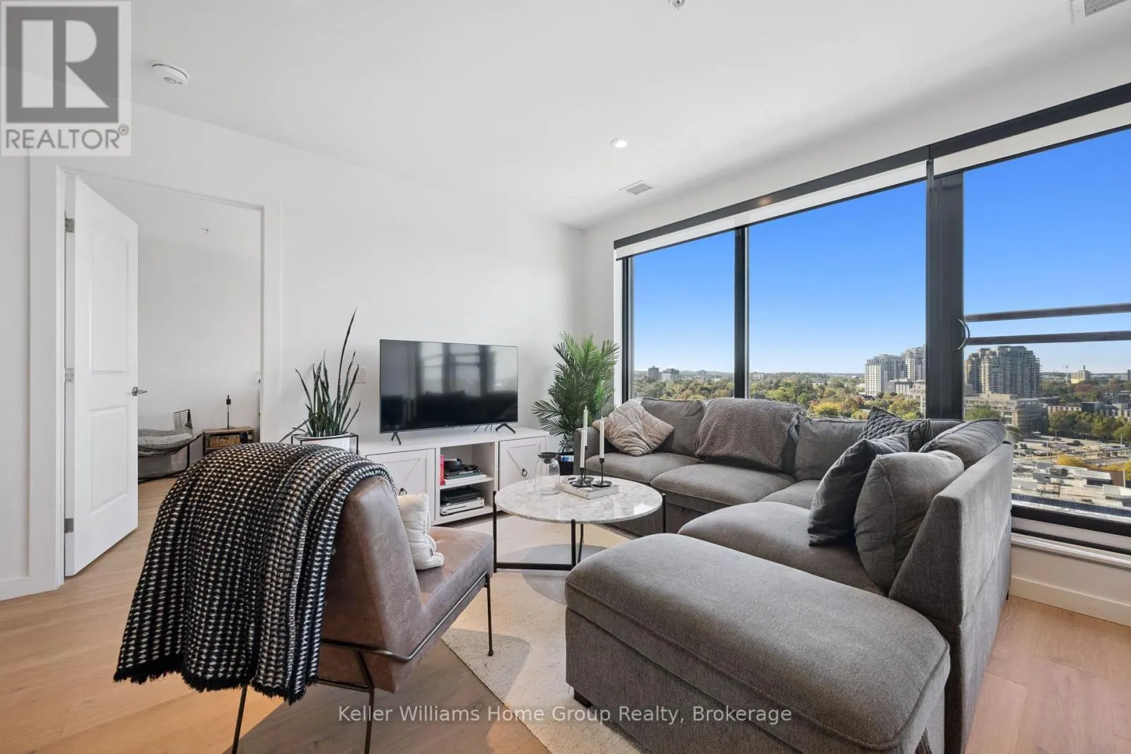 1105 - 181 KING STREET S, #1105
