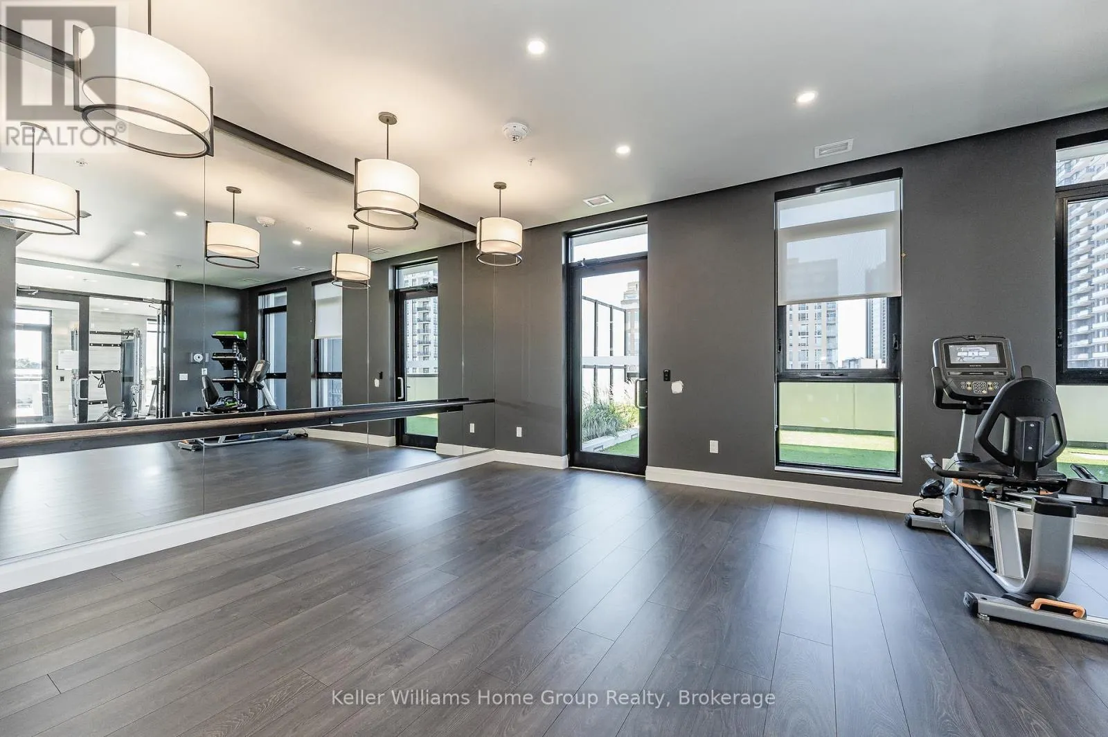 1105 - 181 KING STREET S, #1105