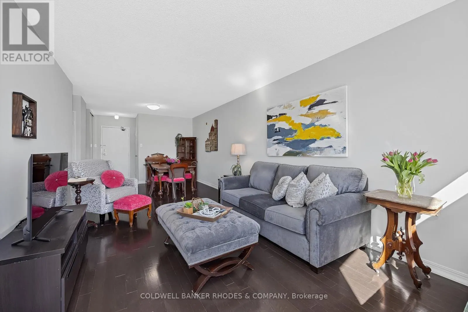 402 - 60 MCLEOD STREET