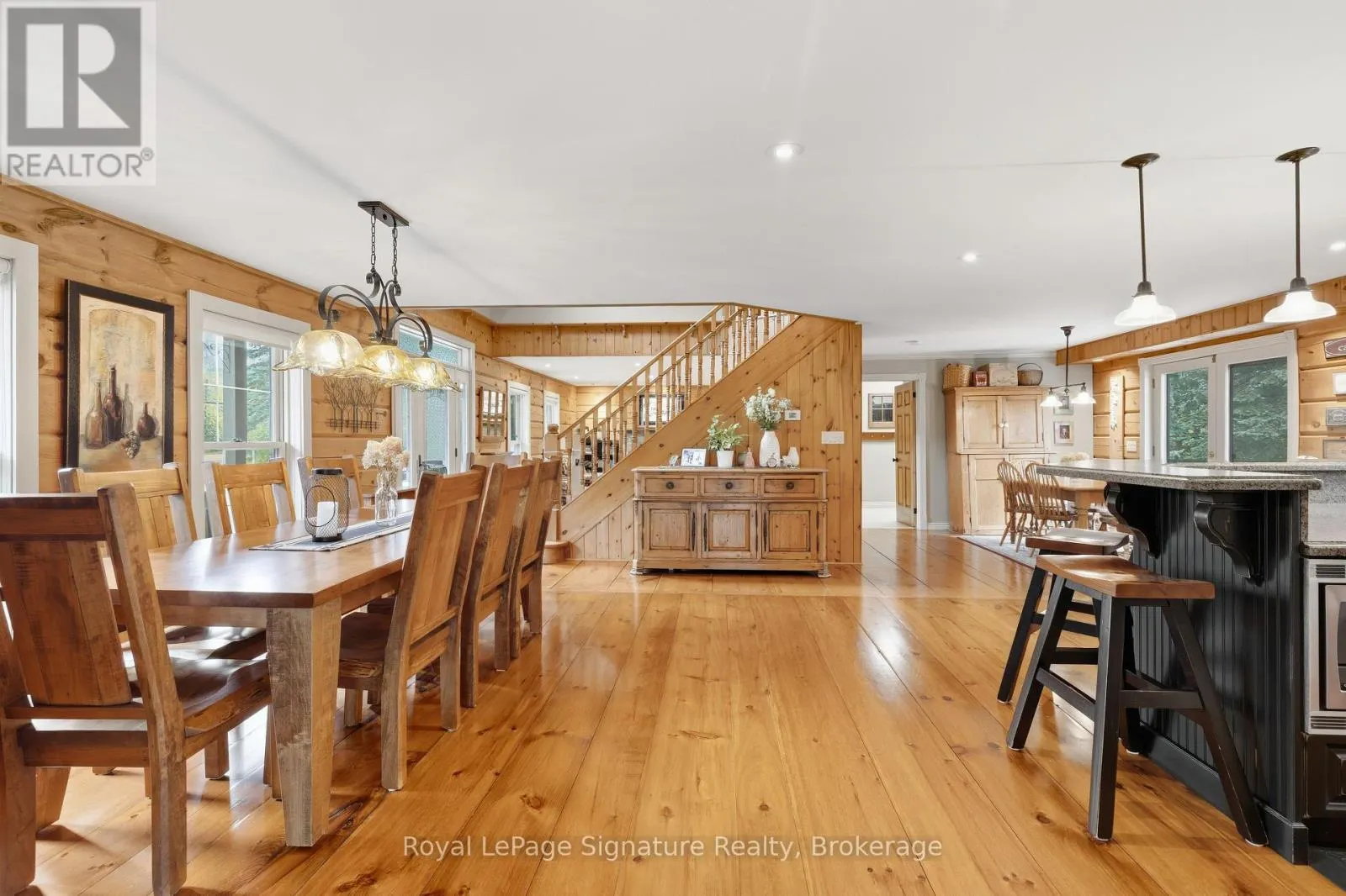 133 OLD LAKESHORE ROAD