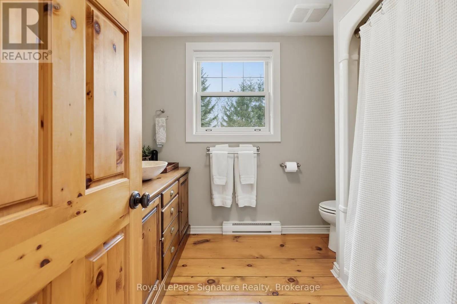 133 OLD LAKESHORE ROAD