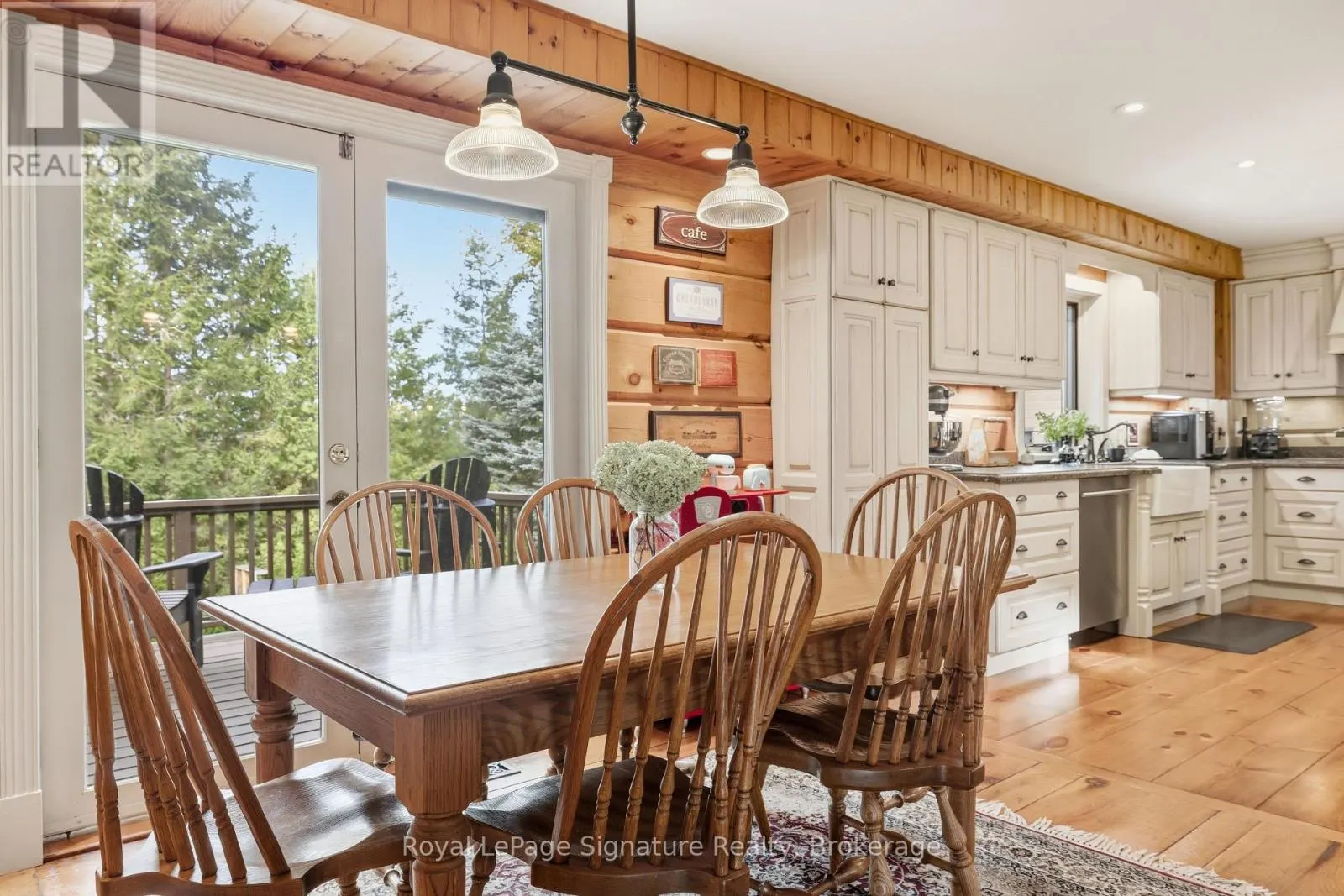 133 OLD LAKESHORE ROAD