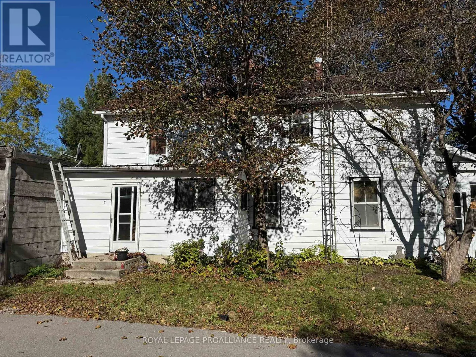 3 GORE STREET