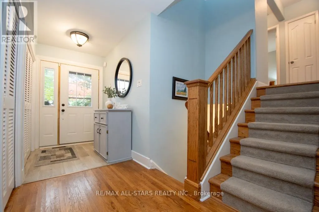 112 ADELAIDE STREET N