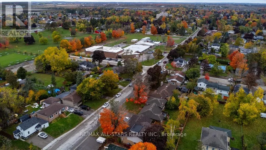 112 ADELAIDE STREET N