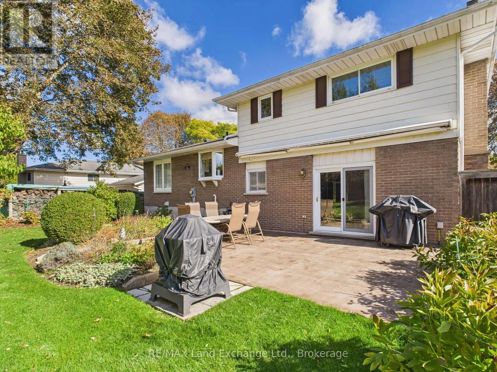 228 WILLOW ROAD