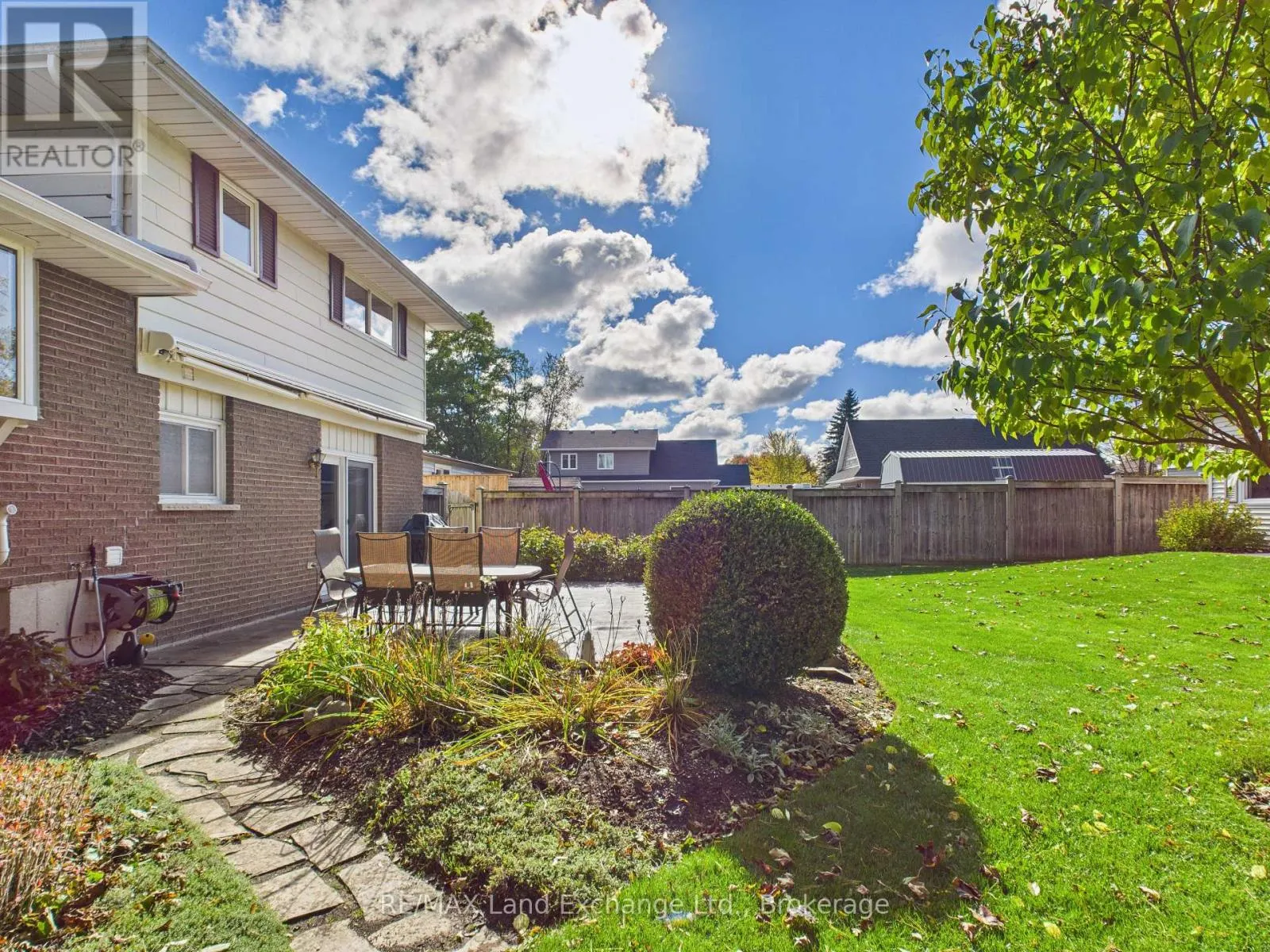 228 WILLOW ROAD