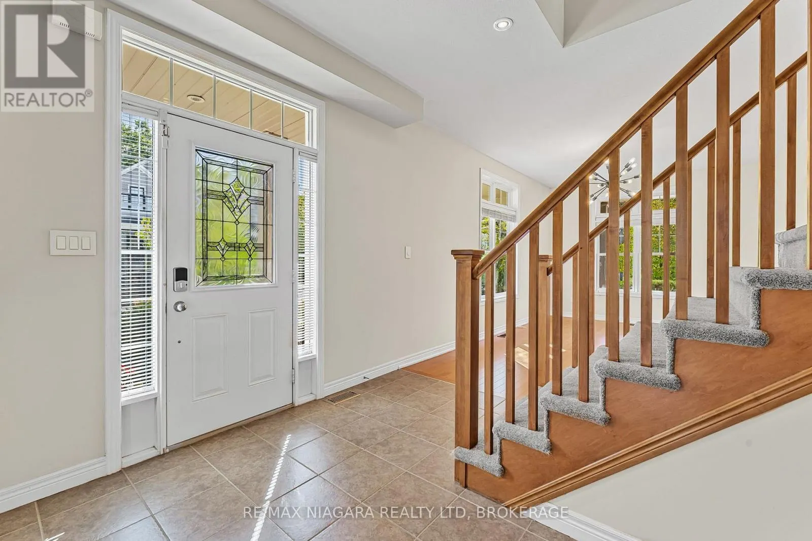 750 LAKESHORE ROAD
