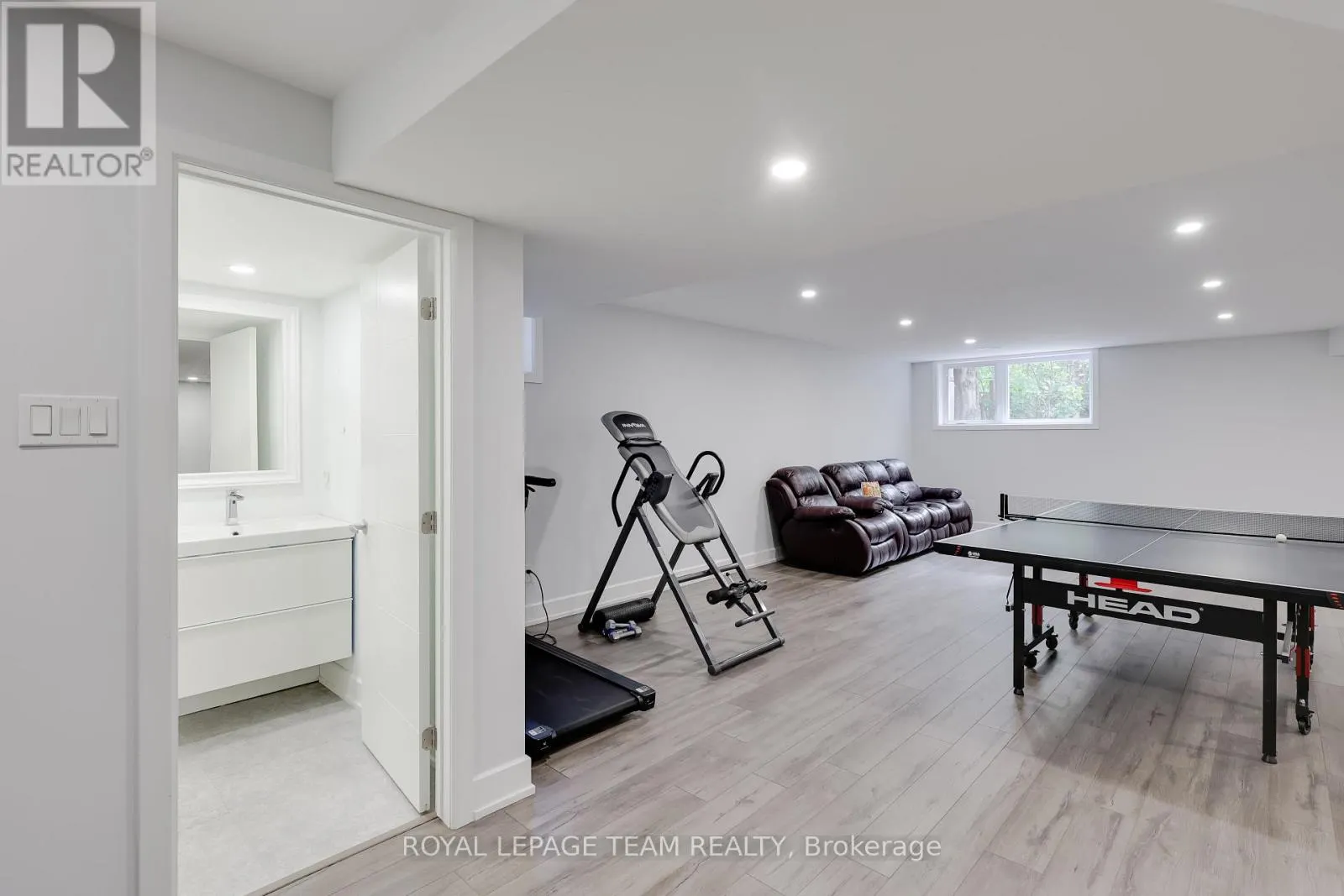 38 SUNNYMEDE AVENUE