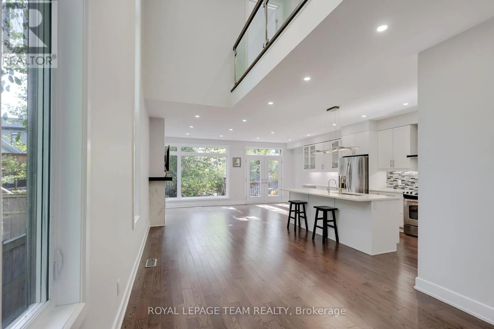 38 SUNNYMEDE AVENUE