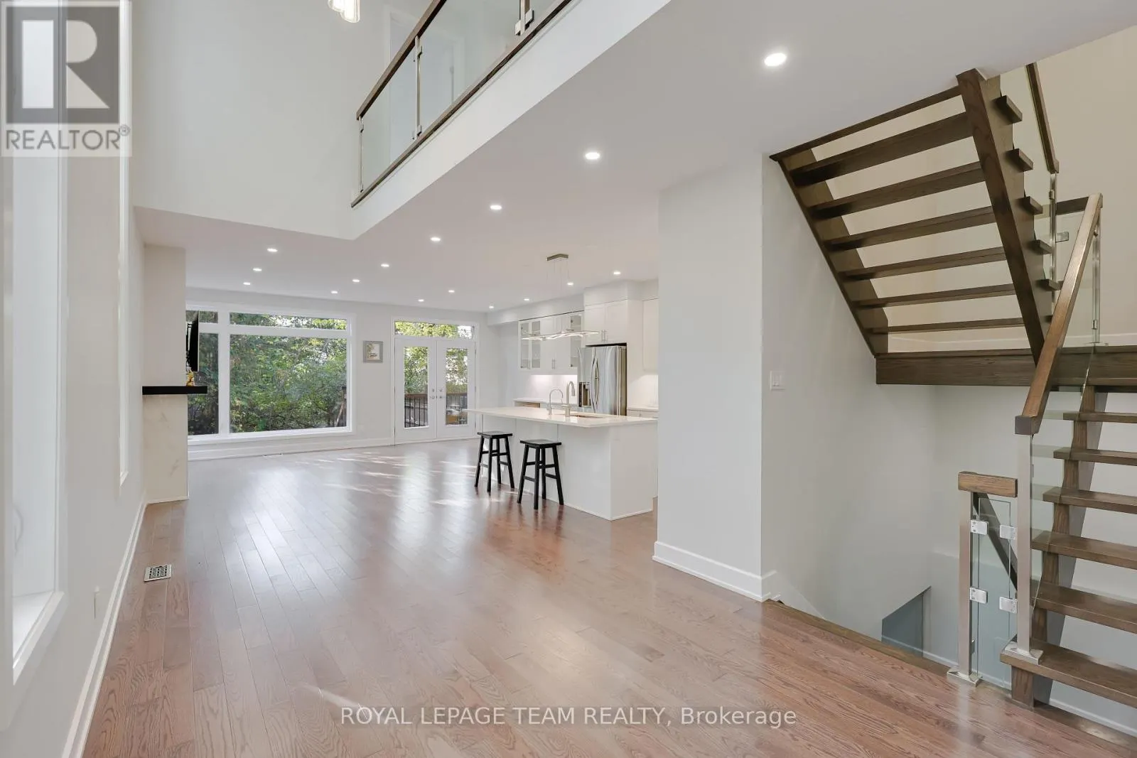 38 SUNNYMEDE AVENUE