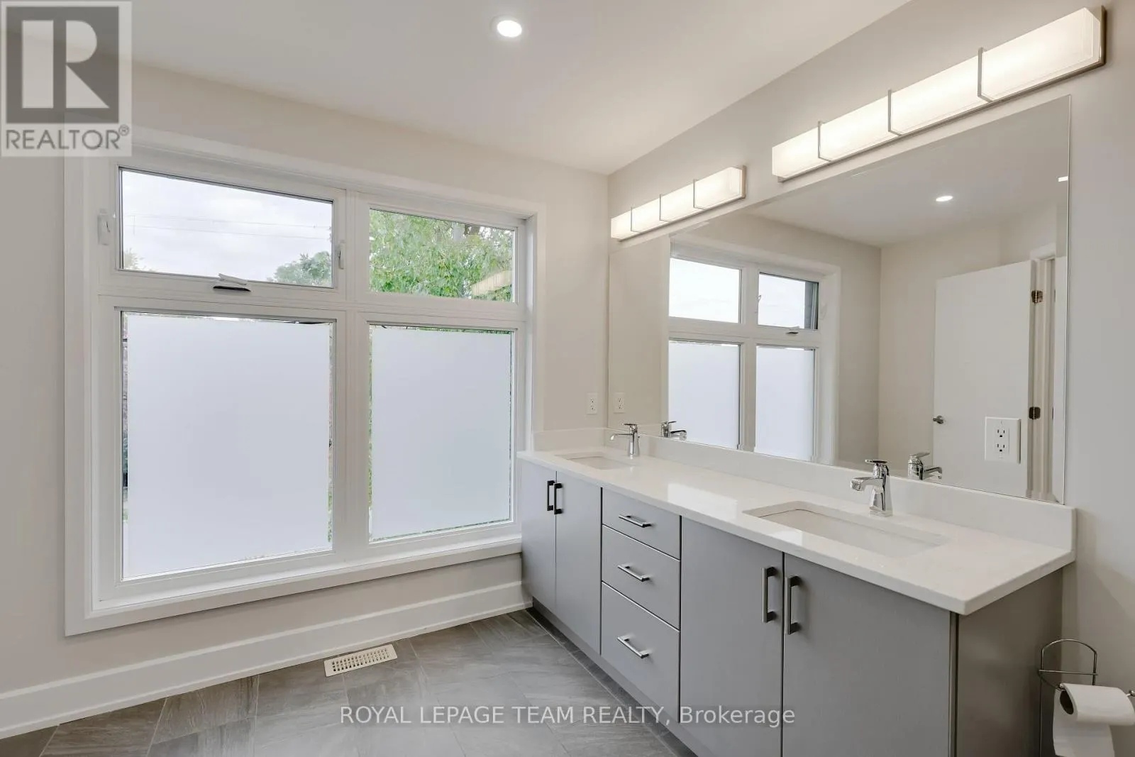 38 SUNNYMEDE AVENUE