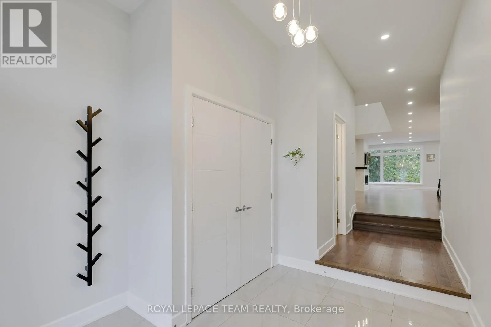 38 SUNNYMEDE AVENUE