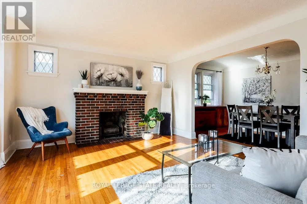 37 LOWER HORNING ROAD