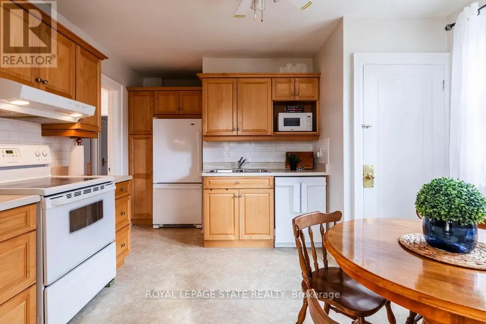 37 LOWER HORNING ROAD