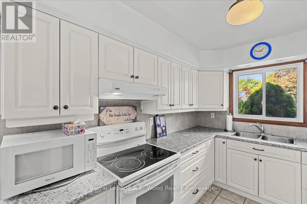52 TROTTIER DRIVE