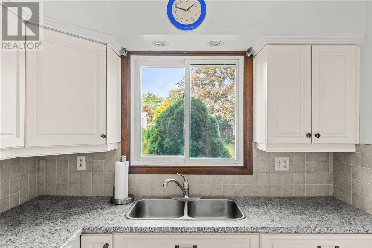 52 TROTTIER DRIVE