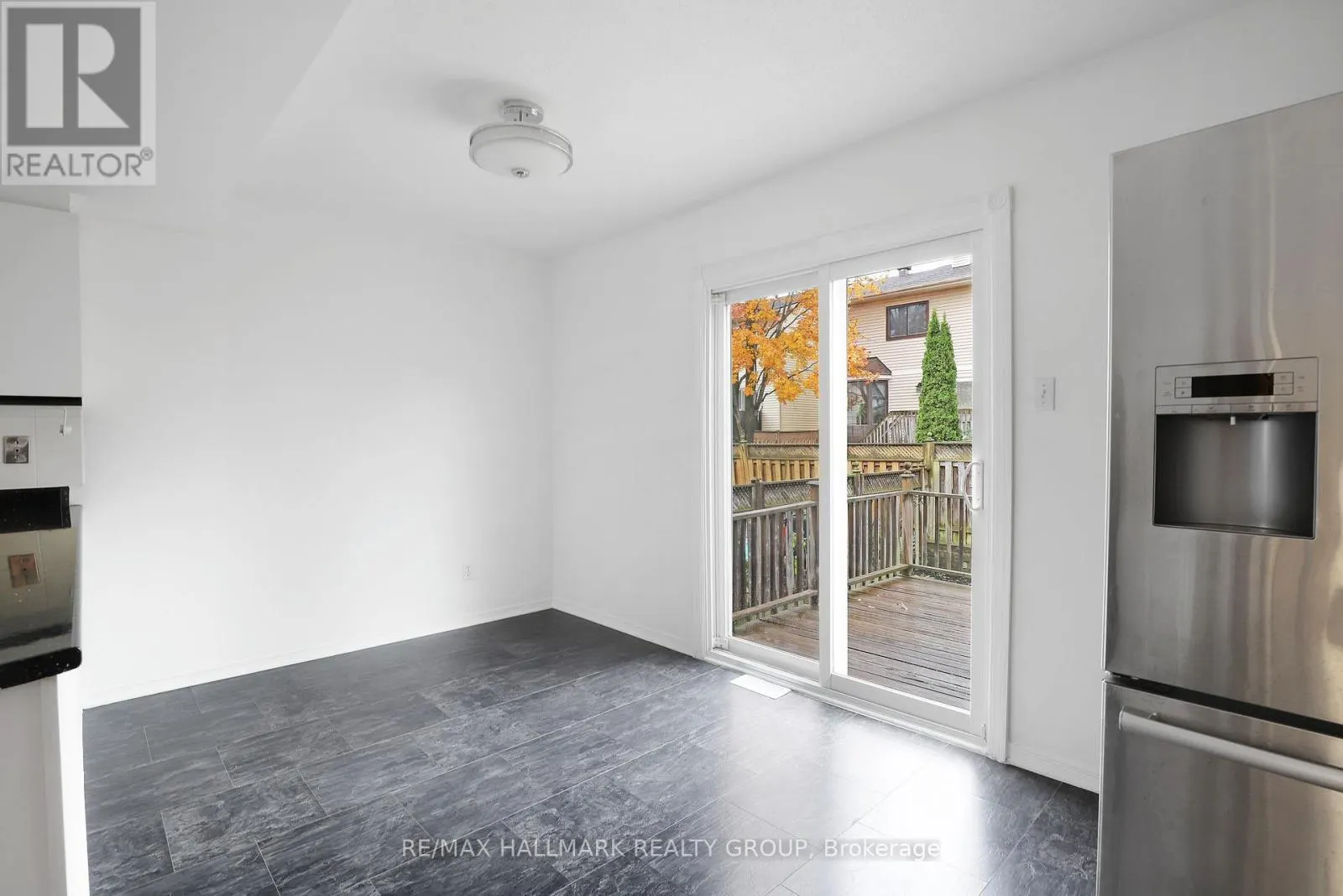 6 ROBINA AVENUE