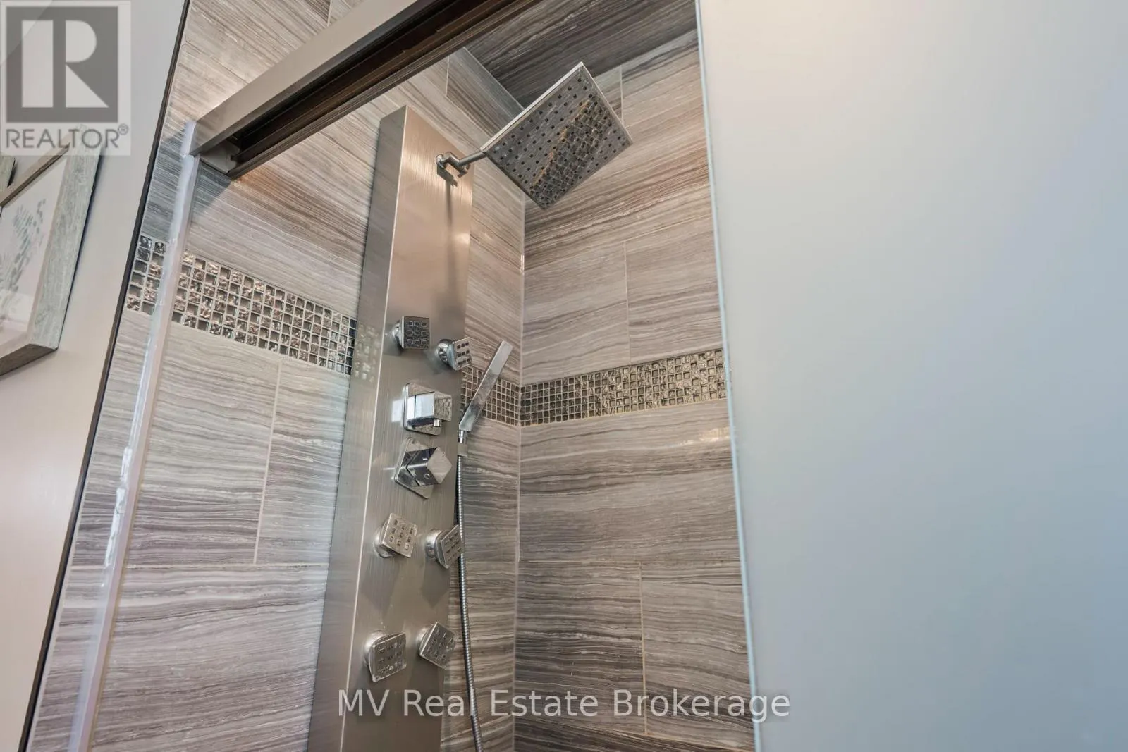 8378 WELLINGTON ROAD 22