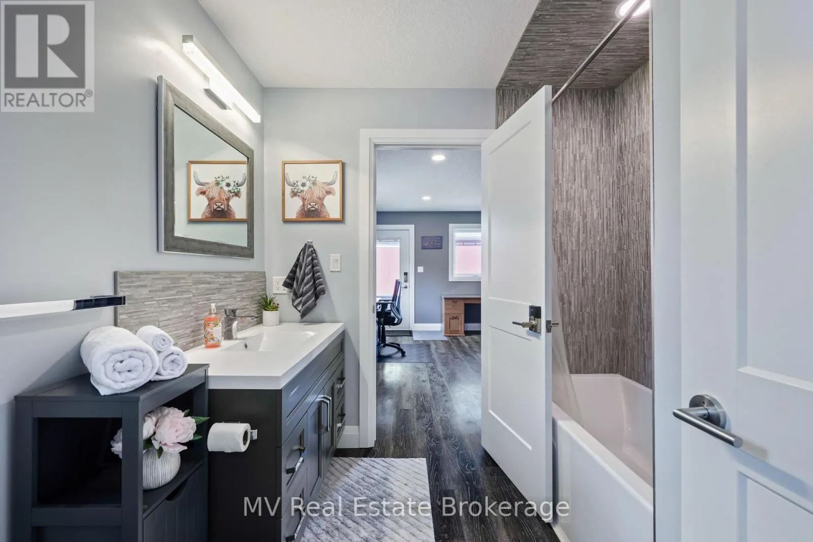 8378 WELLINGTON ROAD 22