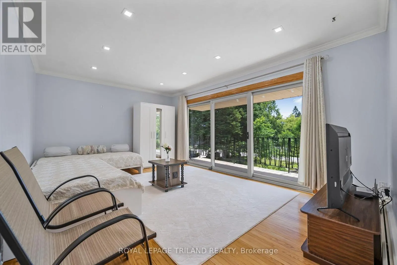1210 HAMILTON ROAD
