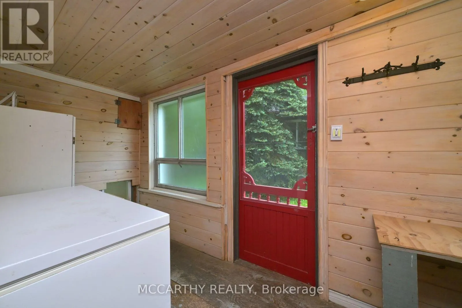 606095 RIVER ROAD