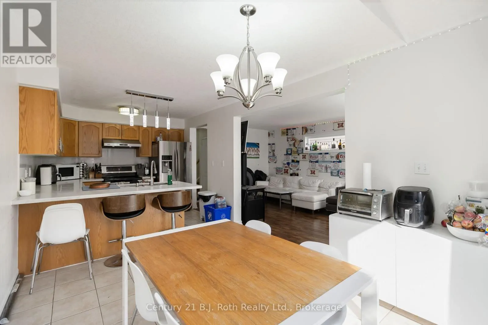 18 DARNELL ROAD