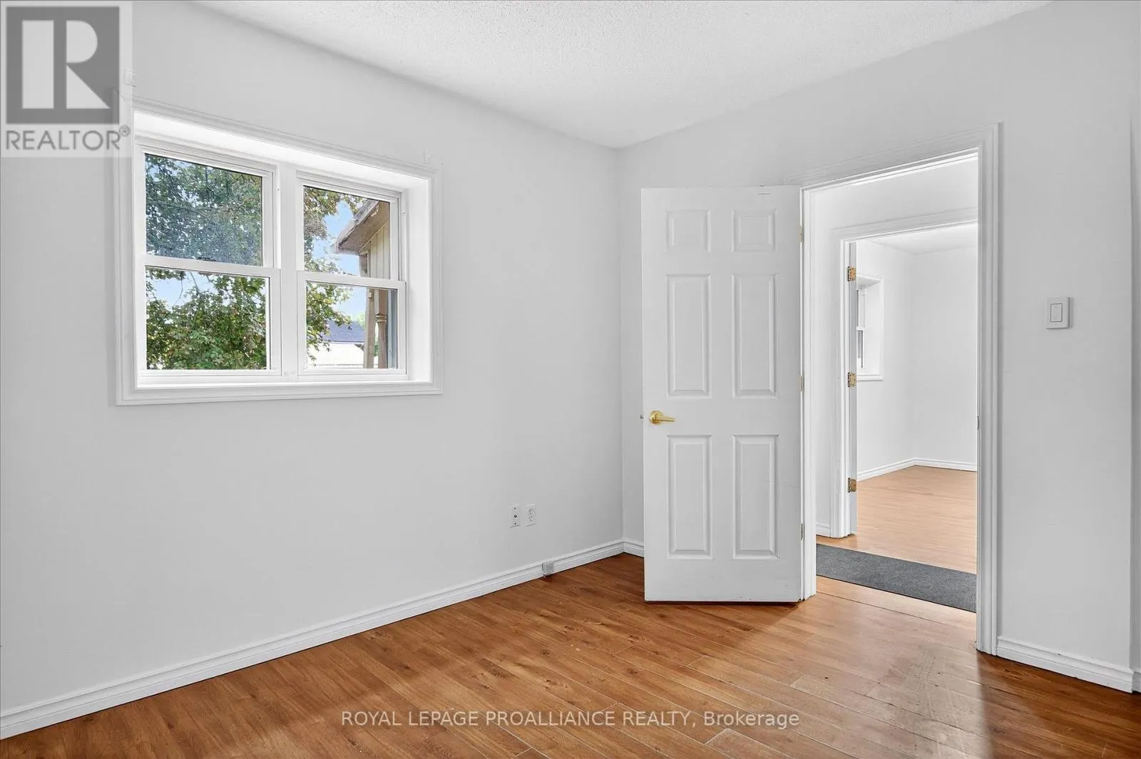 346 LONDON STREET