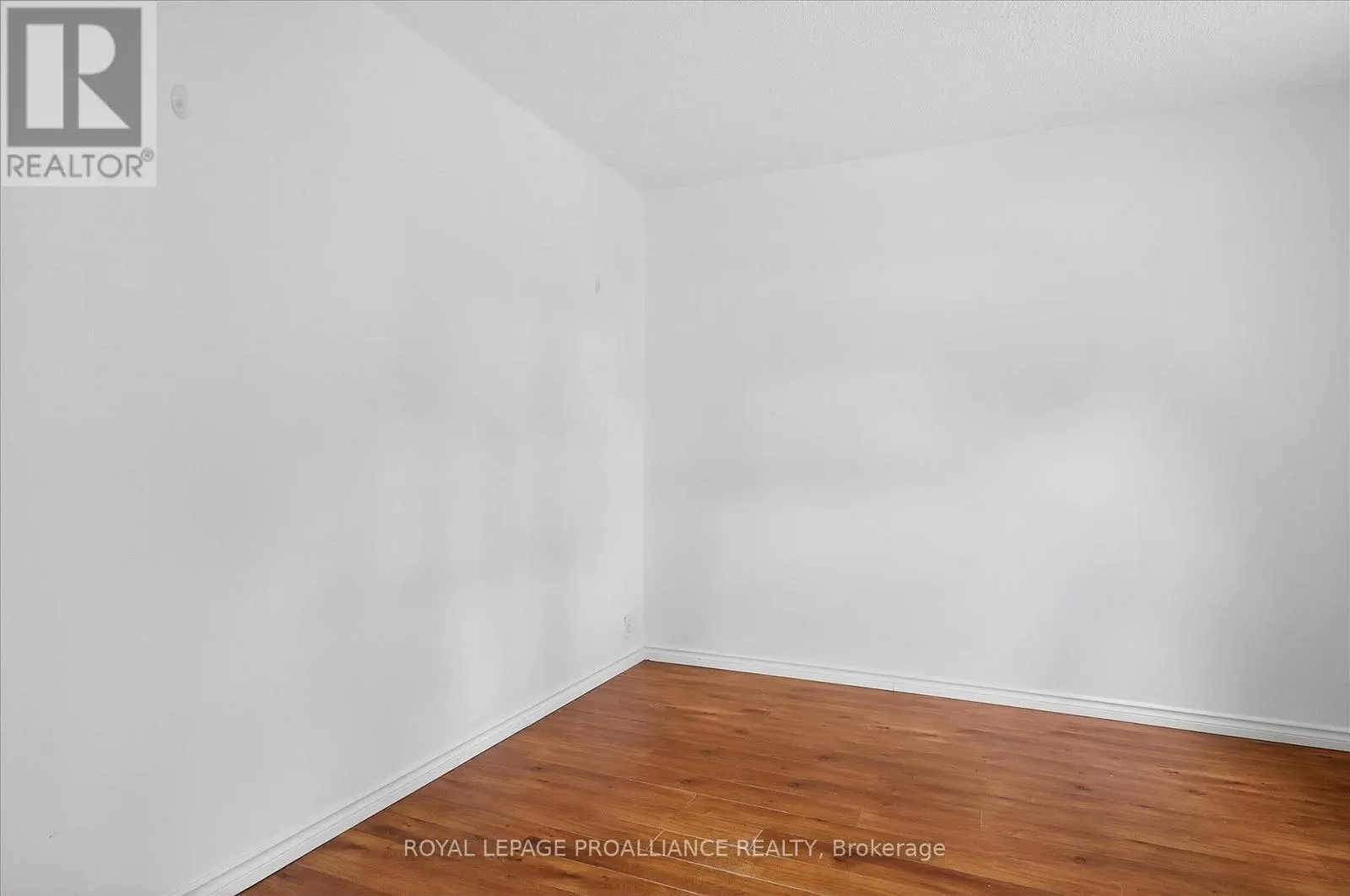 346 LONDON STREET