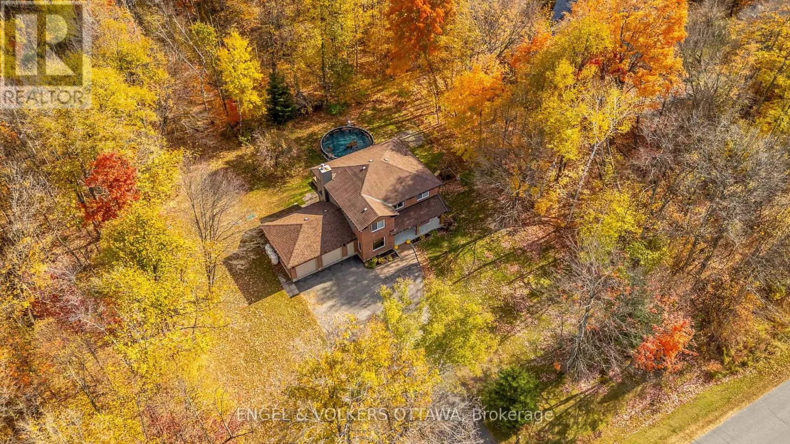 4720 WHISPERING WILLOW DRIVE