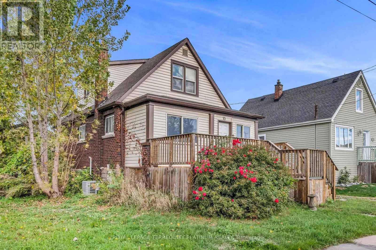 10 LOCARNO AVENUE