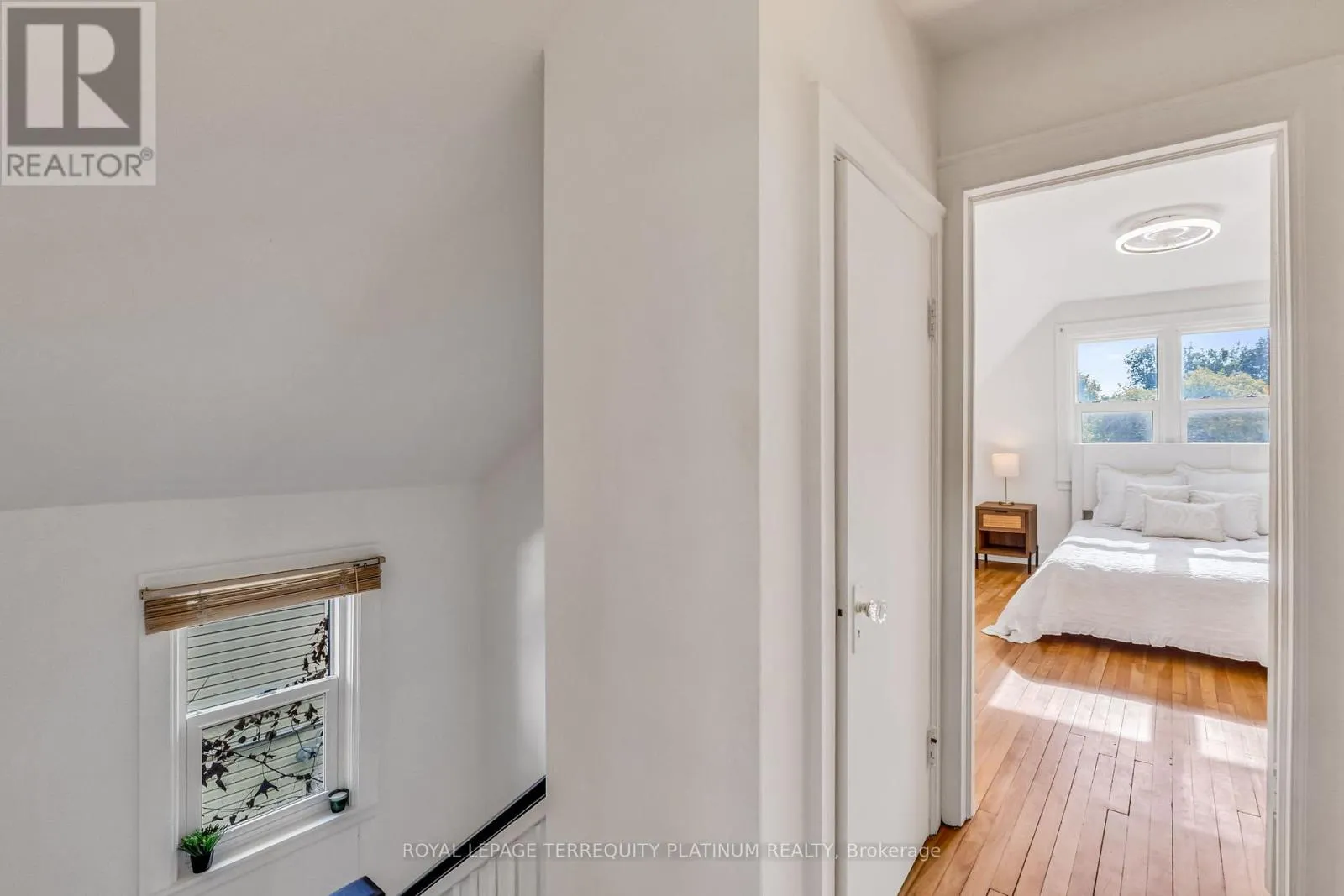 10 LOCARNO AVENUE
