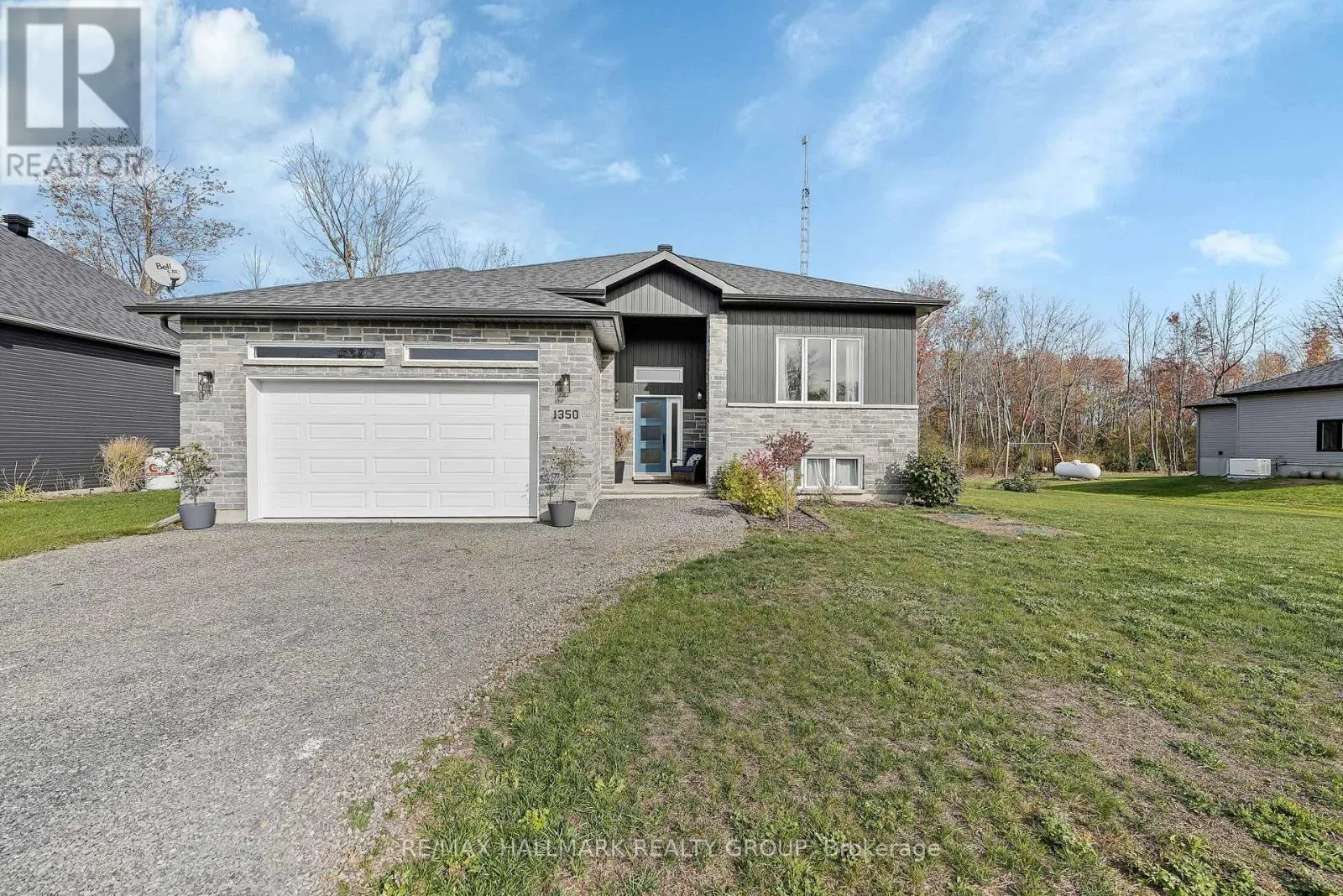 1350 COUNTRY LANE