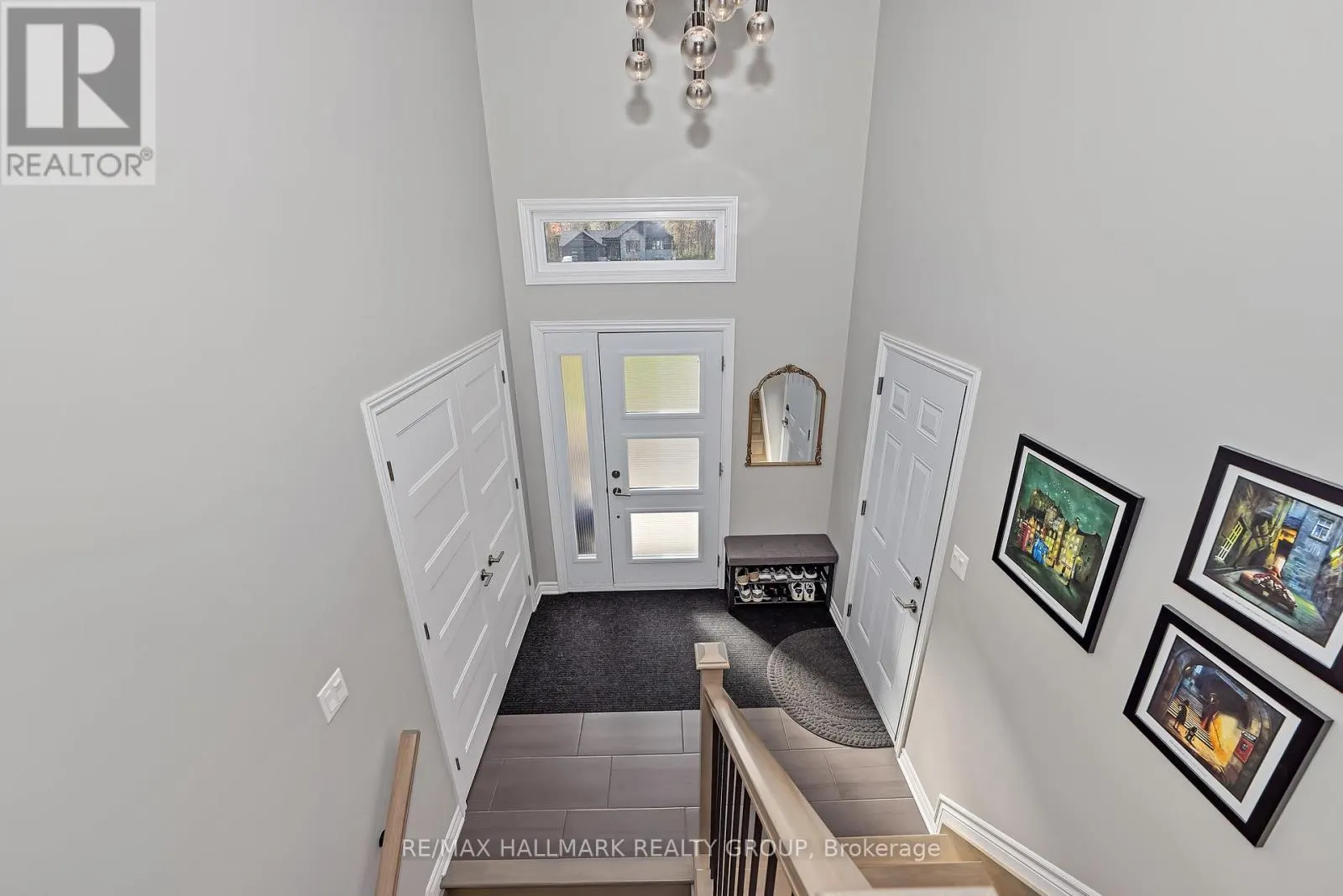 1350 COUNTRY LANE