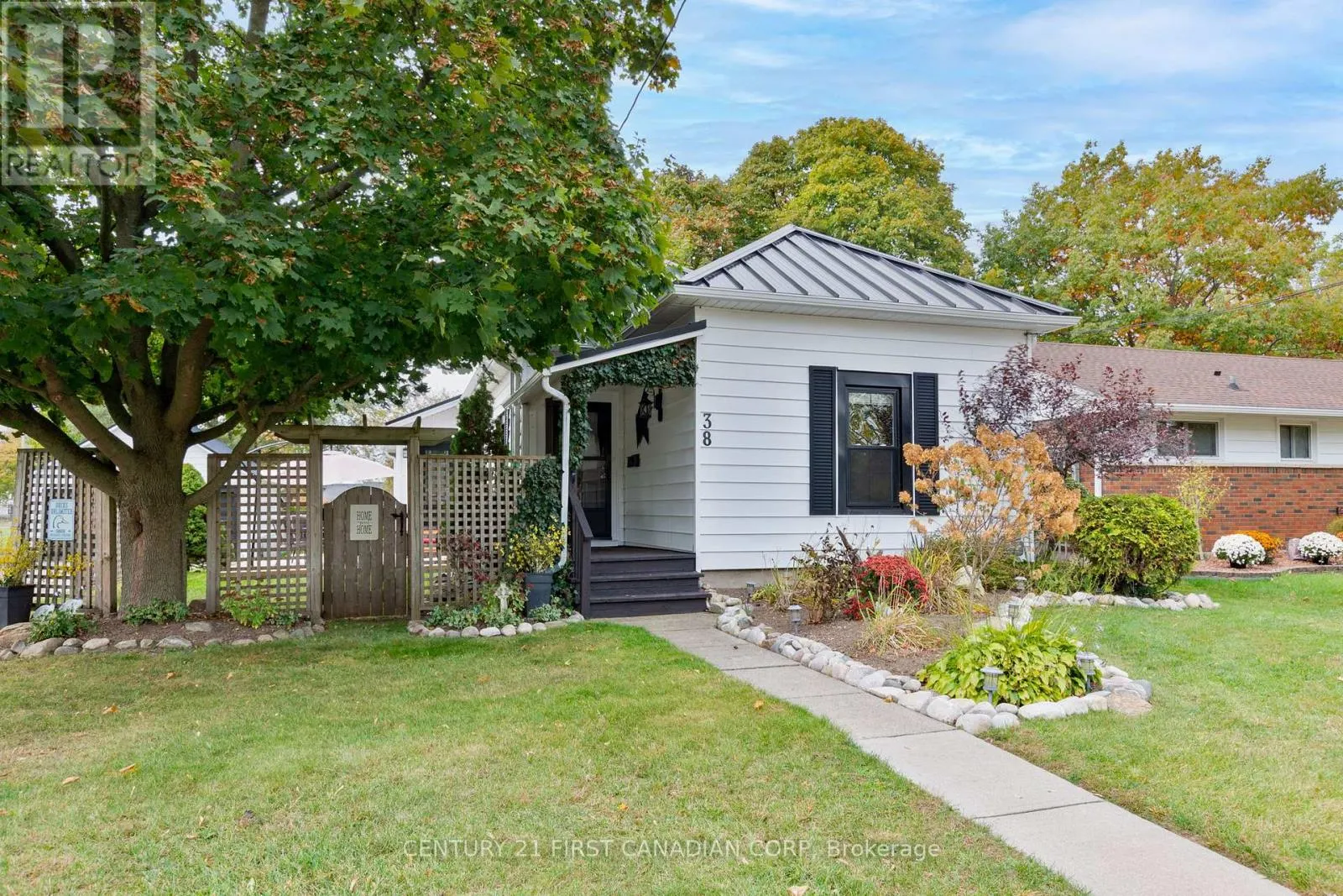 38 ST. ANDREW STREET