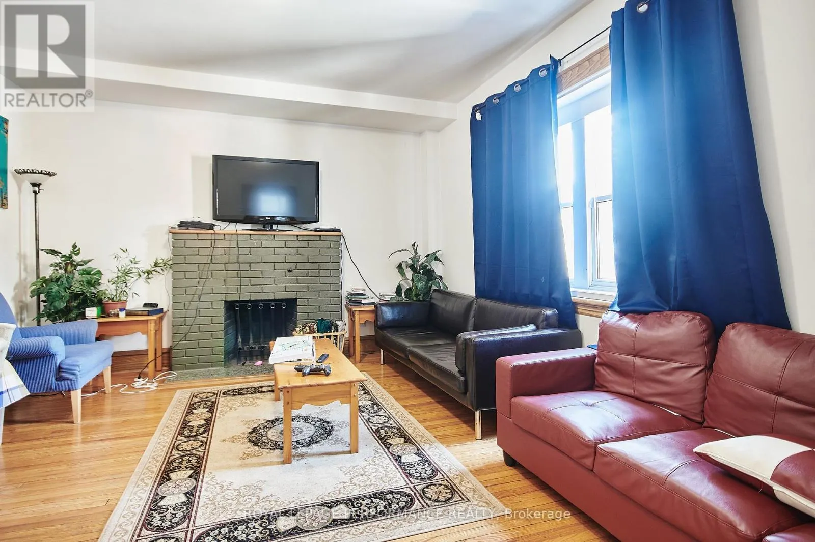 26 AYLMER AVENUE