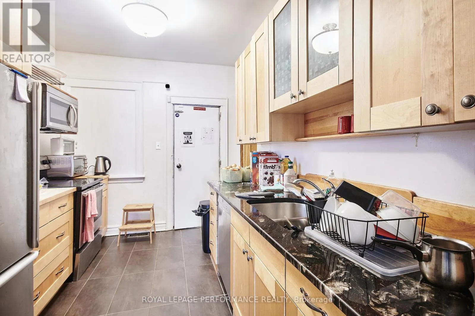 26 AYLMER AVENUE