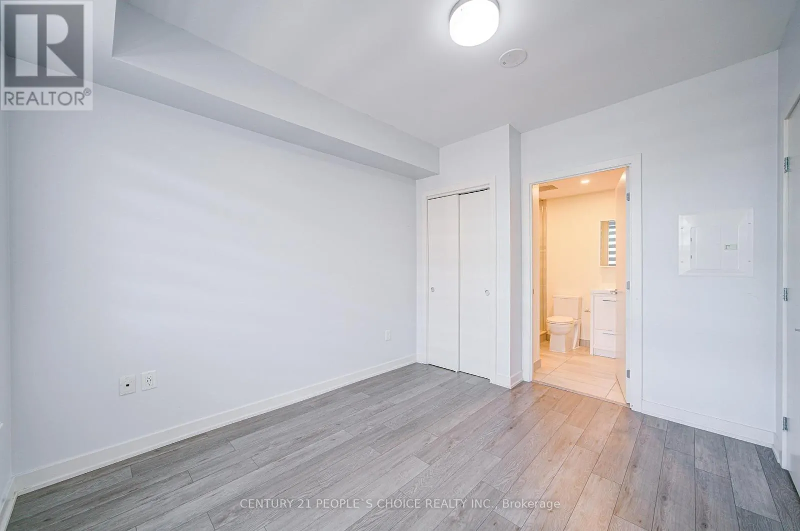 401 - 212 KING WILLIAM STREET