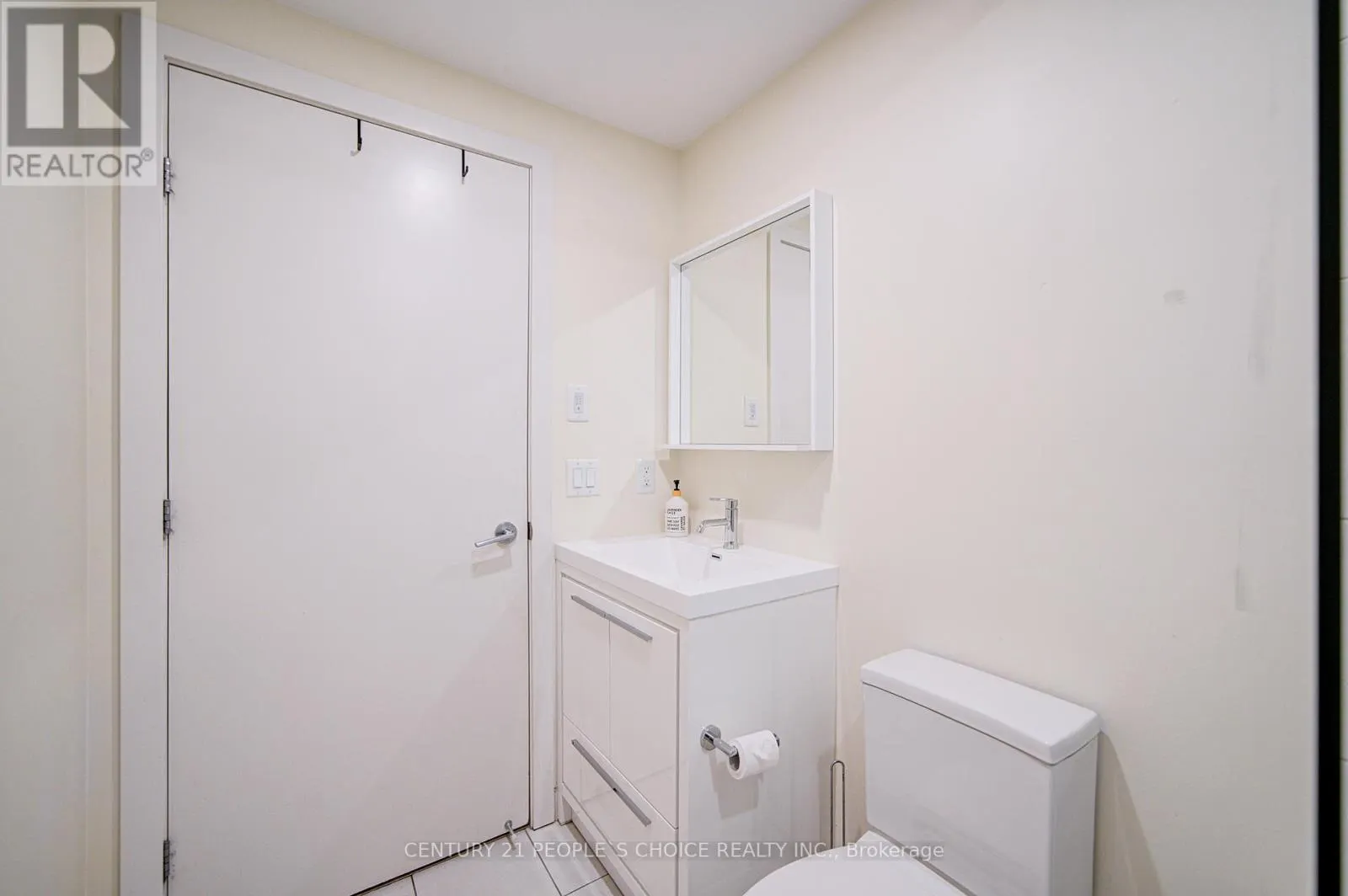 401 - 212 KING WILLIAM STREET