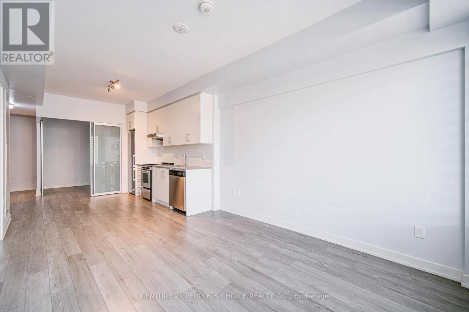 401 - 212 KING WILLIAM STREET