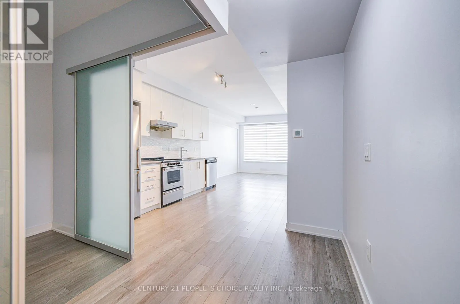 401 - 212 KING WILLIAM STREET