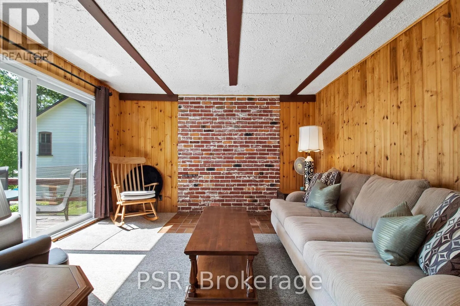 1113 MOON RIVER ROAD