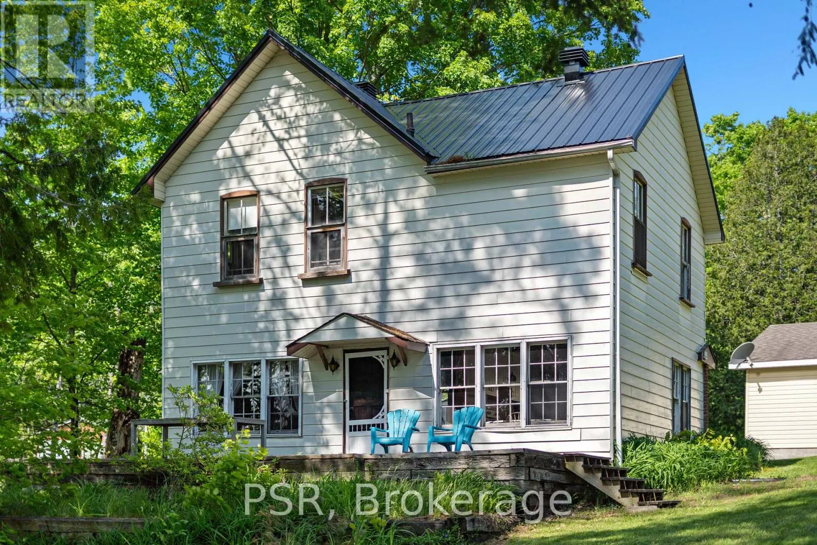 1113 MOON RIVER ROAD