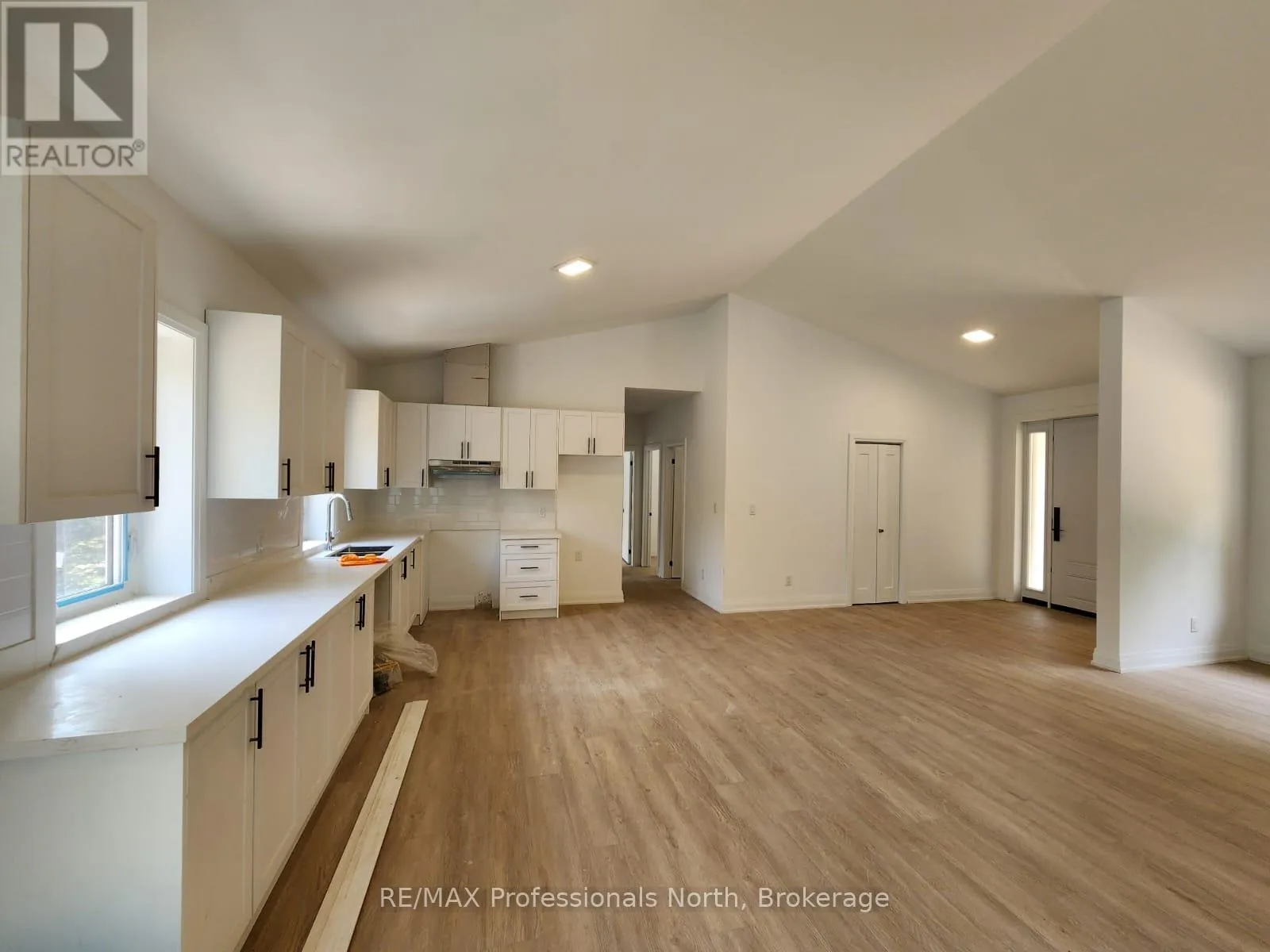 282 ECHO RIDGE ROAD