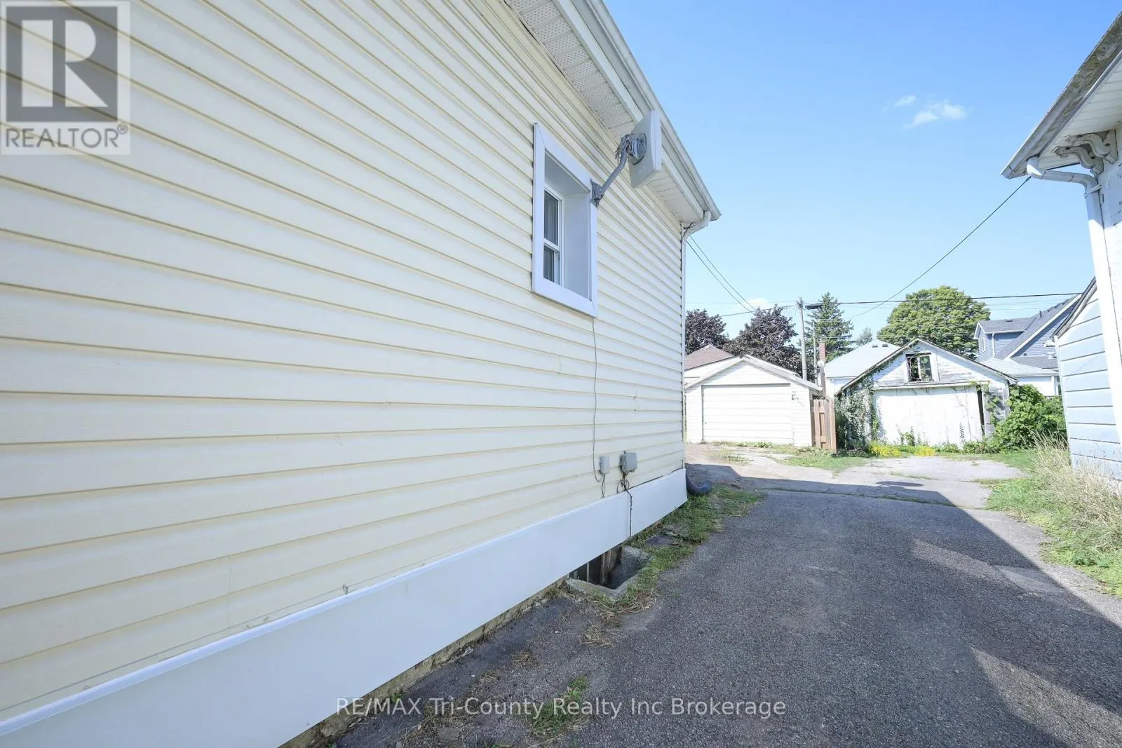 8 ERIE STREET