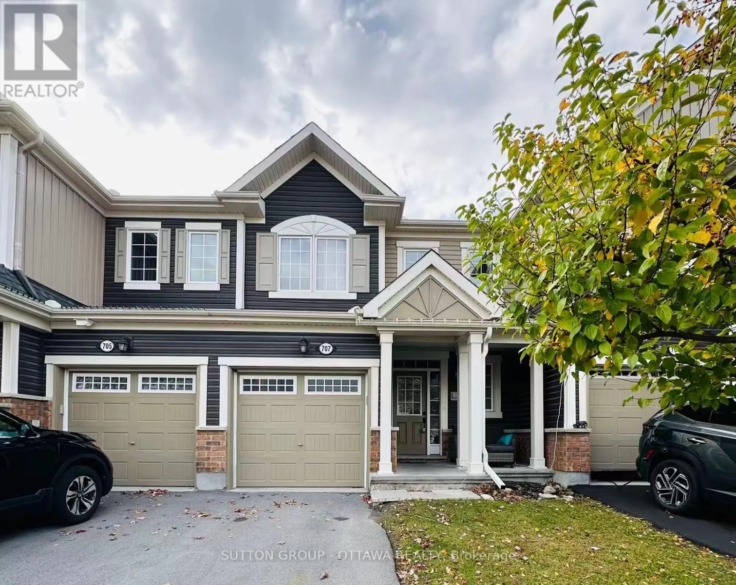 707 LOGPERCH CIRCLE