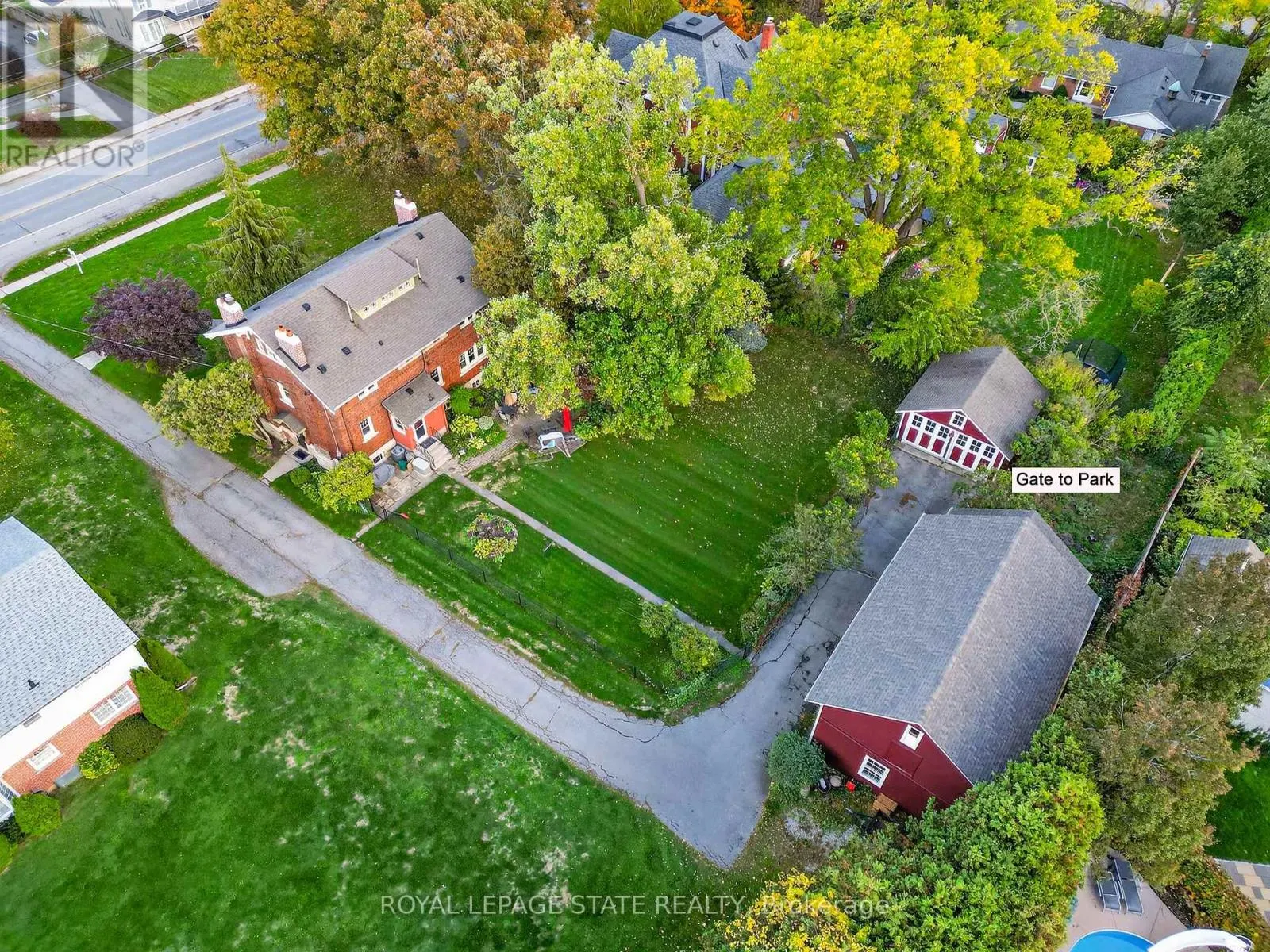 102 MAIN STREET E