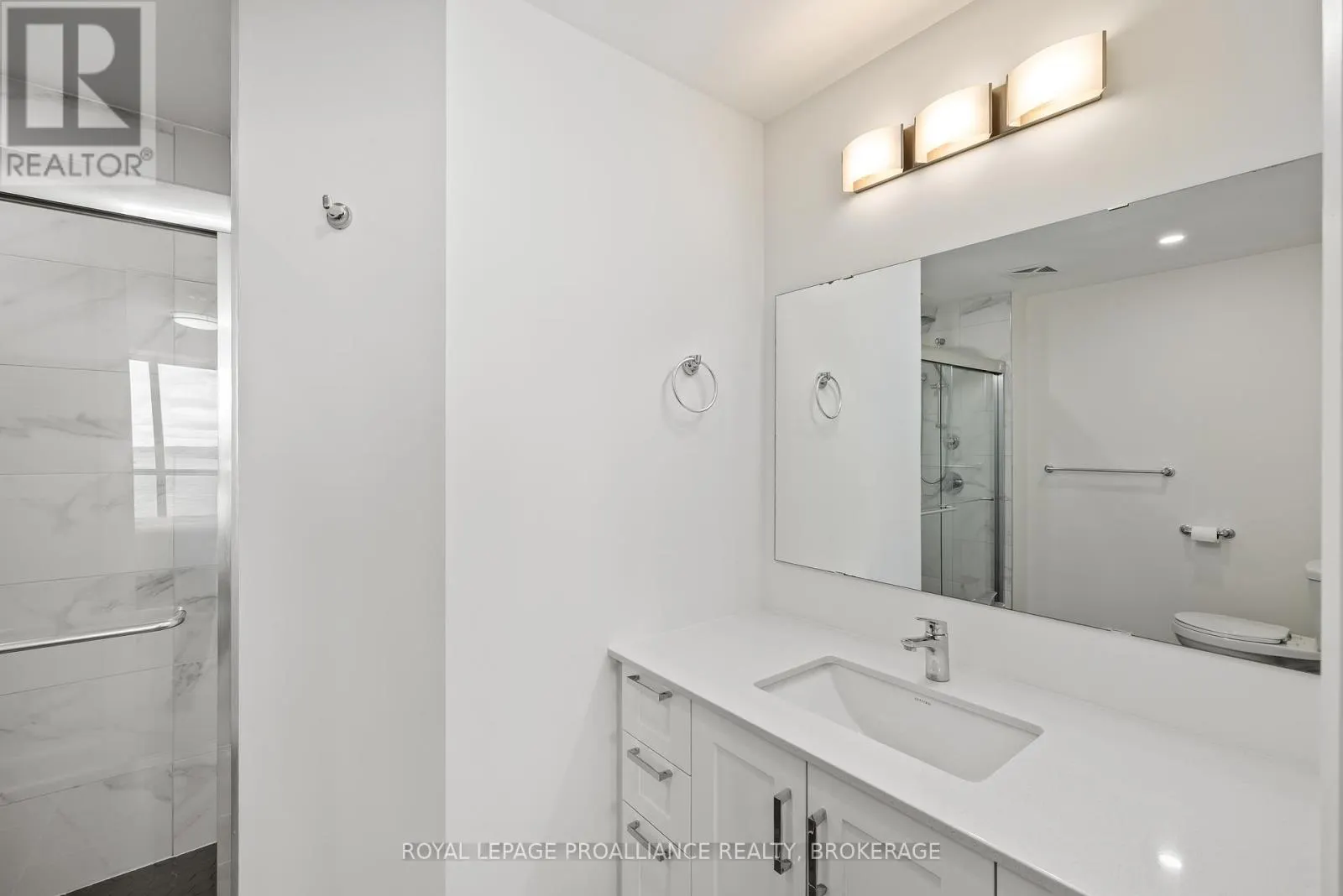 418 - 129B SOUTH STREET, #418