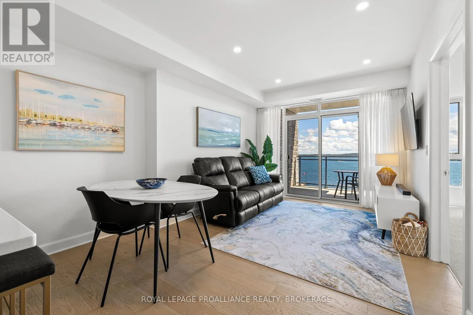 418 - 129B SOUTH STREET, #418